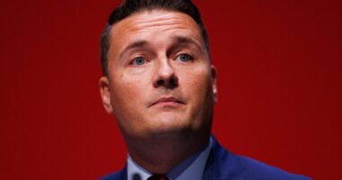 Labour humiliated as billions spent tackling NHS waiting lists fall short