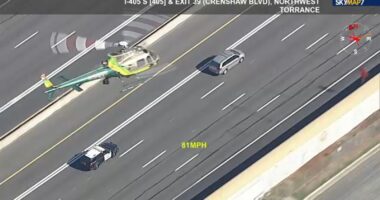 Los Angeles police chase: Suspect evades California Highway Patrol during hourslong chase, crosses into Mexico