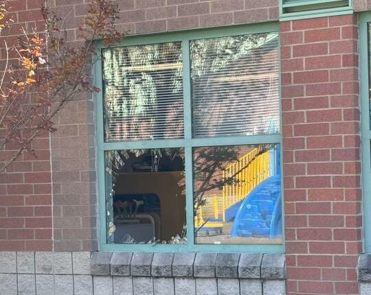 Man arrested for attempted kidnapping at S.C. school after breaking classroom window