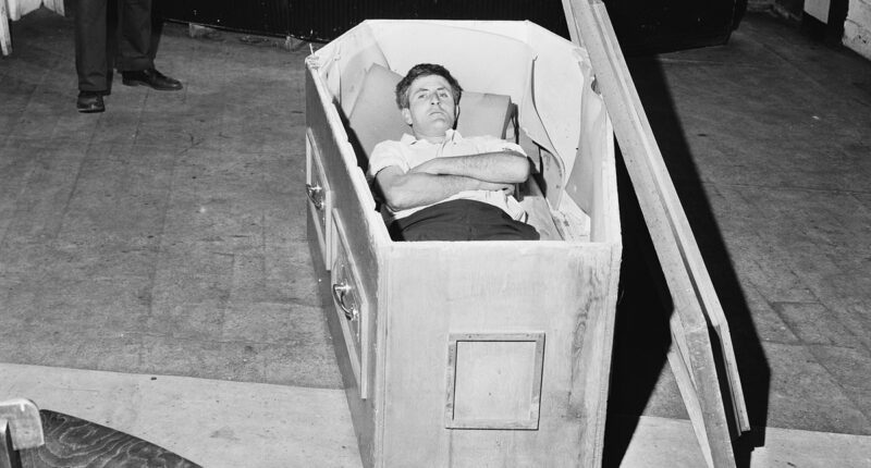 Man buried alive for 61 days hoped to make a fortune but made nothing