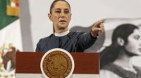 Man charged after groping Mexico's president on the street