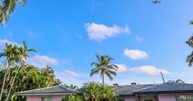 Mar-a-Lago's new no-fly zone comes at a deafening price for locals