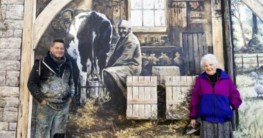 Meet the artist behind 'Muriel's garden'