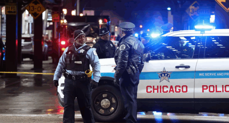 Migrant teenagers charged in fatal stabbing of homeless man in Chicago