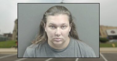 Mom put her daughter on feeding tube for the cash: Police