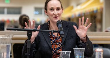 Mortifying secret of Seattle's mayor... as her father blows the lid