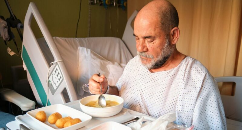 NHS diet 'helping thousands lose weight' that's free to join