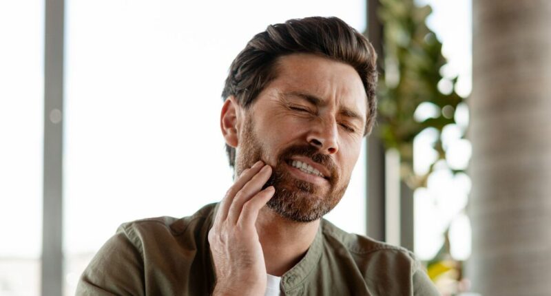 NHS says people without a dentist can get teeth looked at