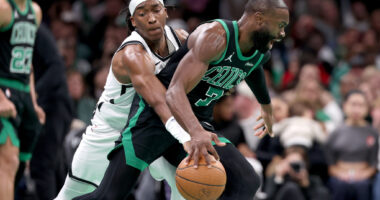Nets close strong to stun Celtics at TD Garden