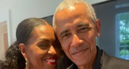 Obama convenes secret meeting with Democrats to plot return to power