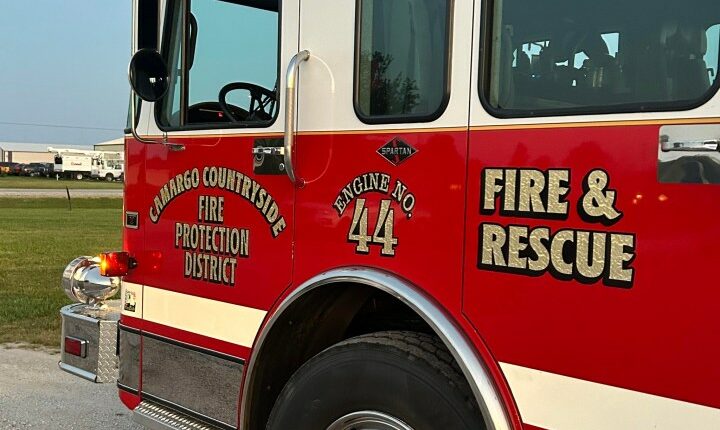 Over a dozen firefighters respond to field fire in Douglas Co.