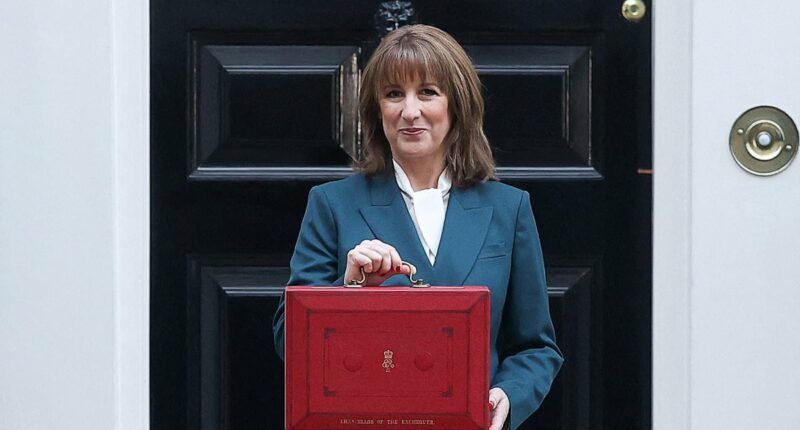 PM's socialist chaos: 110,051 seek asylum but Brits leave in droves