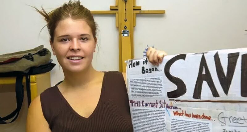 Parents of Kayla Mueller ask President Trump to bring daughter's remains home from Syria in letter
