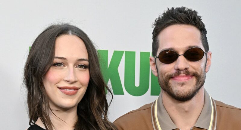 Pete Davidson kisses pregnant girlfriend Elsie at lavish baby shower