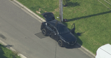 Police appeal for information into daytime Melbourne shooting