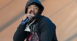 Celebrity Net Worth logo