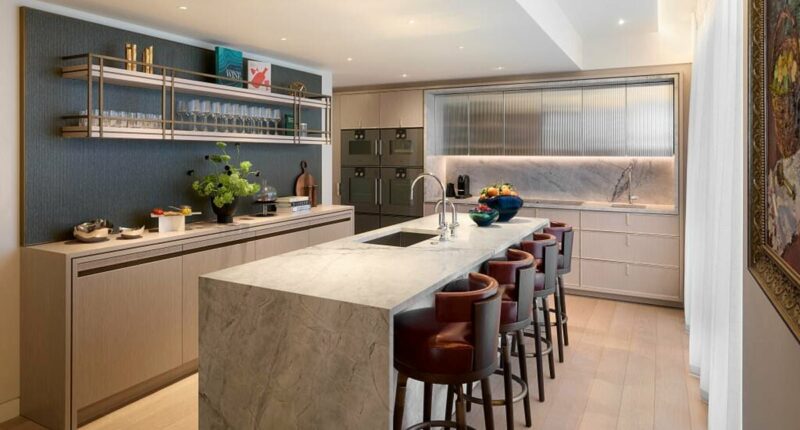 Real estate agent blasted for listing plush Mayfair flat for £600,000