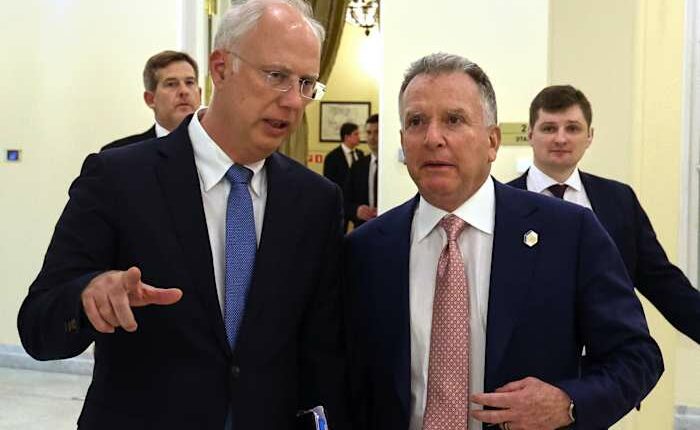 Report: US envoy coached Putin aide on how Russian leader should pitch Trump on Ukraine peace plan