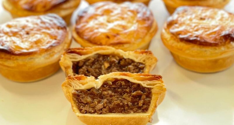 Revealed: The staggering cost of an Aussie meat pie at the Las Vegas Grand Prix