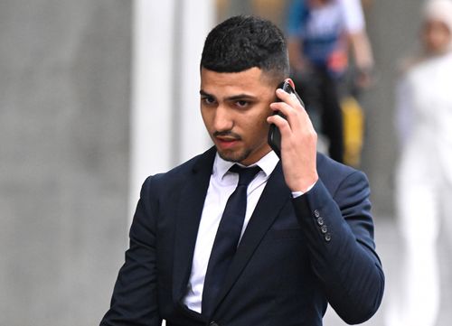 Road rage dispute that led to man's death either murder or self-defence, court hears