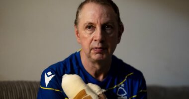 Ryanair refuse to refund Huntingdon hero who could not fly