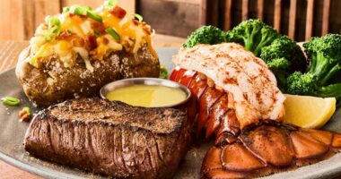 Sad decline of America's favorite steakhouse escalates