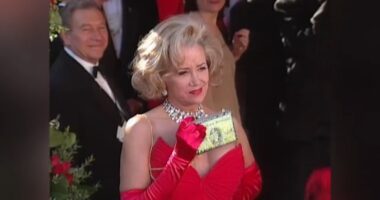 Sally Kirkland, stage and screen star who earned an Oscar nomination in 'Anna,' dies at age 84