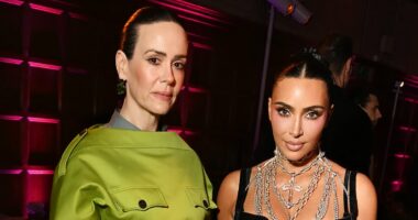 Sarah Paulson accidentally 'spit a chip' into Kim Kardashian's eye