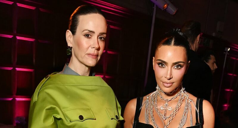 Sarah Paulson accidentally 'spit a chip' into Kim Kardashian's eye