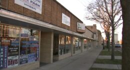 Scott Loeffer charged with armed robbery of staffer at Illinois state Senator Don Harmon's Oak Park, Illinois office: court docs