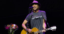 Singer Todd Snider arrested after reportedly being assaulted in Utah