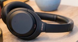 Sony’s last-gen XM4 headphones are over 50 percent off for Black Friday