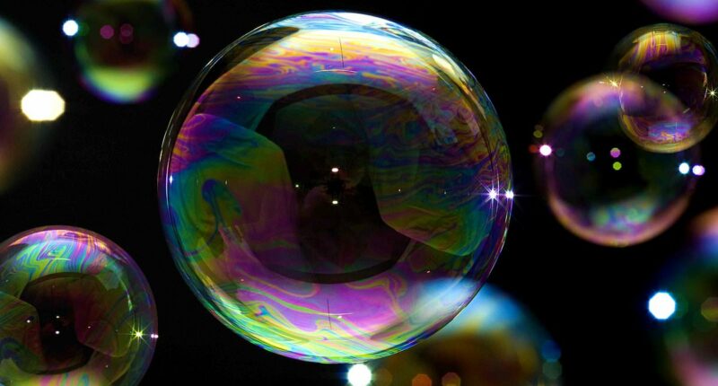 Stock market bubbles can be BRUTAL when they burst - but there are risks to bailing out too soon