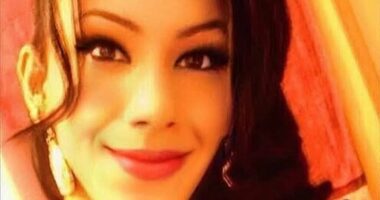 Stunning influencer left 'deformed' after botched surgery