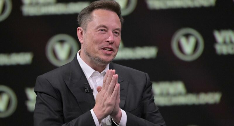 Tesla shareholders approve Elon Musk's $1 trillion pay package