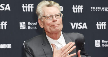 The 2023 Movie That Convinced Stephen King To Cast Glen Powell In The Running Man