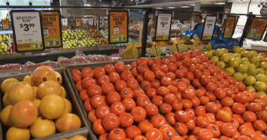 Ritchies IGA has changed how fruit and veg will be sold to customers, will Coles and Woolworths follow suit?