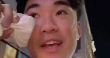 Tourist says robber stole £3,000 chain hours after arriving in London