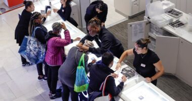 Treat our holiday workers with respect