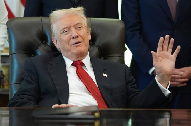 Trump Calls Democrats' Bluff, Demands Republicans Release the Epstein Files