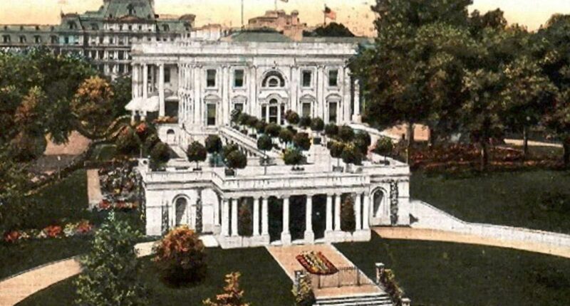 Trump says Melania liked the'tiny office' in East Wing