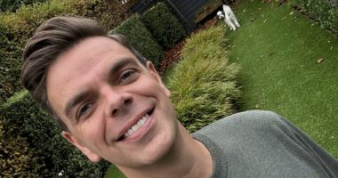 Turf wars! What an artificial lawn does to your house price