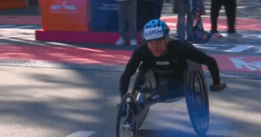 U of I alums take top two spots in New York Marathon women's wheelchair race