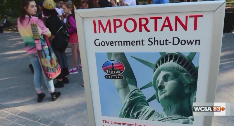 U of I political science professor expects more funding issues, travel delays if shutdown drags on