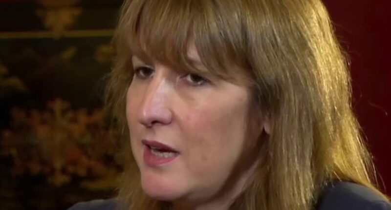 UK's biggest jobless families in line for taxpayer-funded windfalls