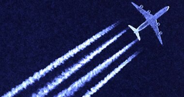US military accused of secret climate spraying operation