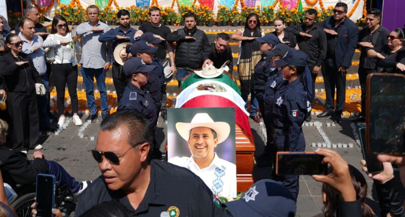 Uruapan Mayor Carlos Manzo shot, killed during Day of the Dead appearance, President Sheinbaum rules out changes in security