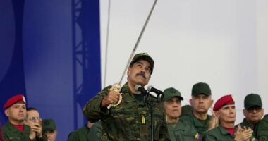 Venezuelan leader Maduro may seem desperate. But his loyalty vs punishment strategy is hard to crack