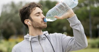 Warning as new study finds microplastics could speed up heart disease