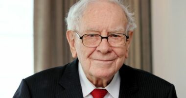 Warren Buffett says he is 'going quiet' in final letter to shareholders